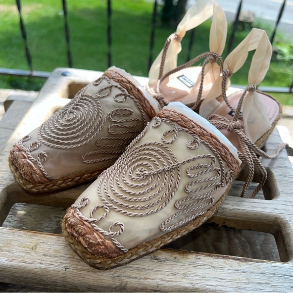 Stuart Weitzman Organza Espadrille Boho Sandals Women’s Size 7B EUC - Picture 2 of 11